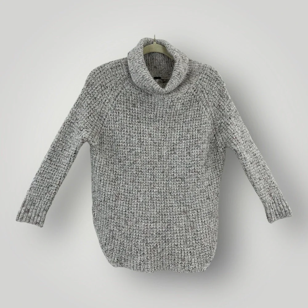 Free People Turtleneck Womans Small‎ Oversize Oatmeal Sweater Long Sleeves
